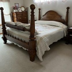 Thomasville King Size Bed Frame and Mattress 