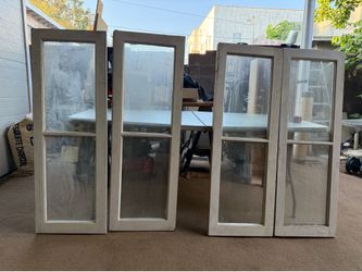 Solid wooden window