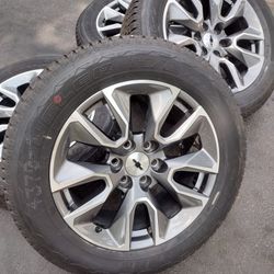 20" Chevy Silverado RST stock wheels tires LIKE NEW!