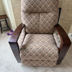 Recliner Chair 