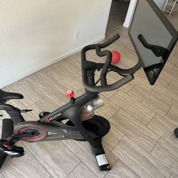 peloton  bike