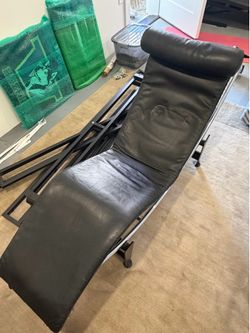 Comfortable Le Corbusier chair
