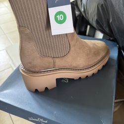 Size 10 Boots 