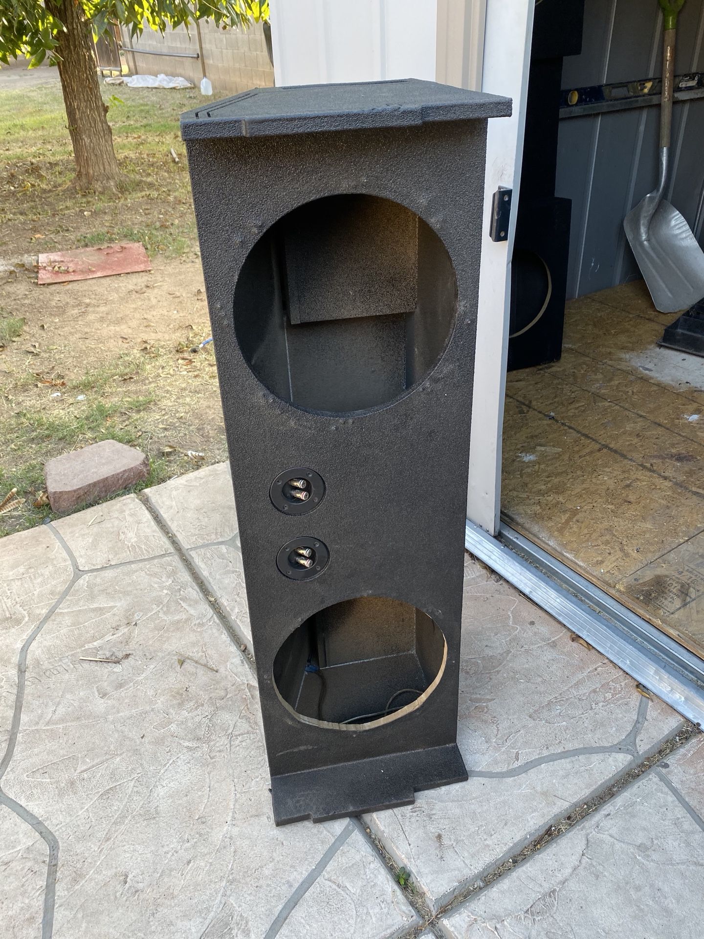 Q-bomb speaker box for 12 “ subs