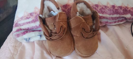 Baby UGG