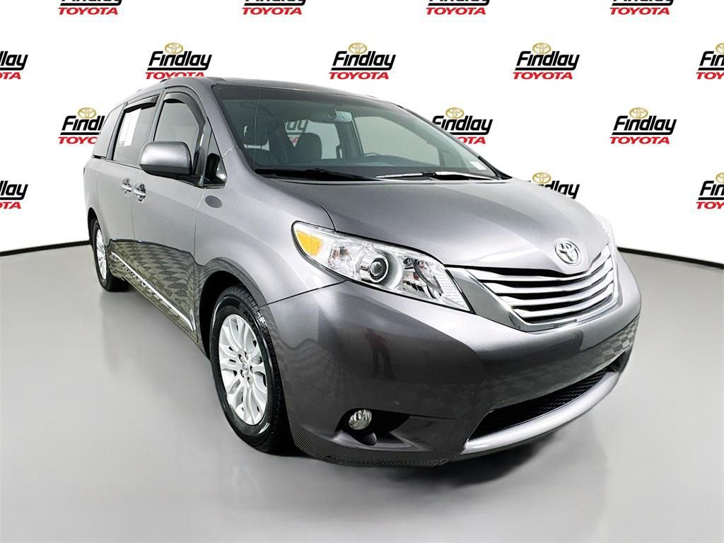 2017 Toyota Sienna