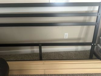King size black simple metal bed frame