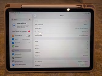 Apple iPad Air 4 4th Gen with Case and Pencil