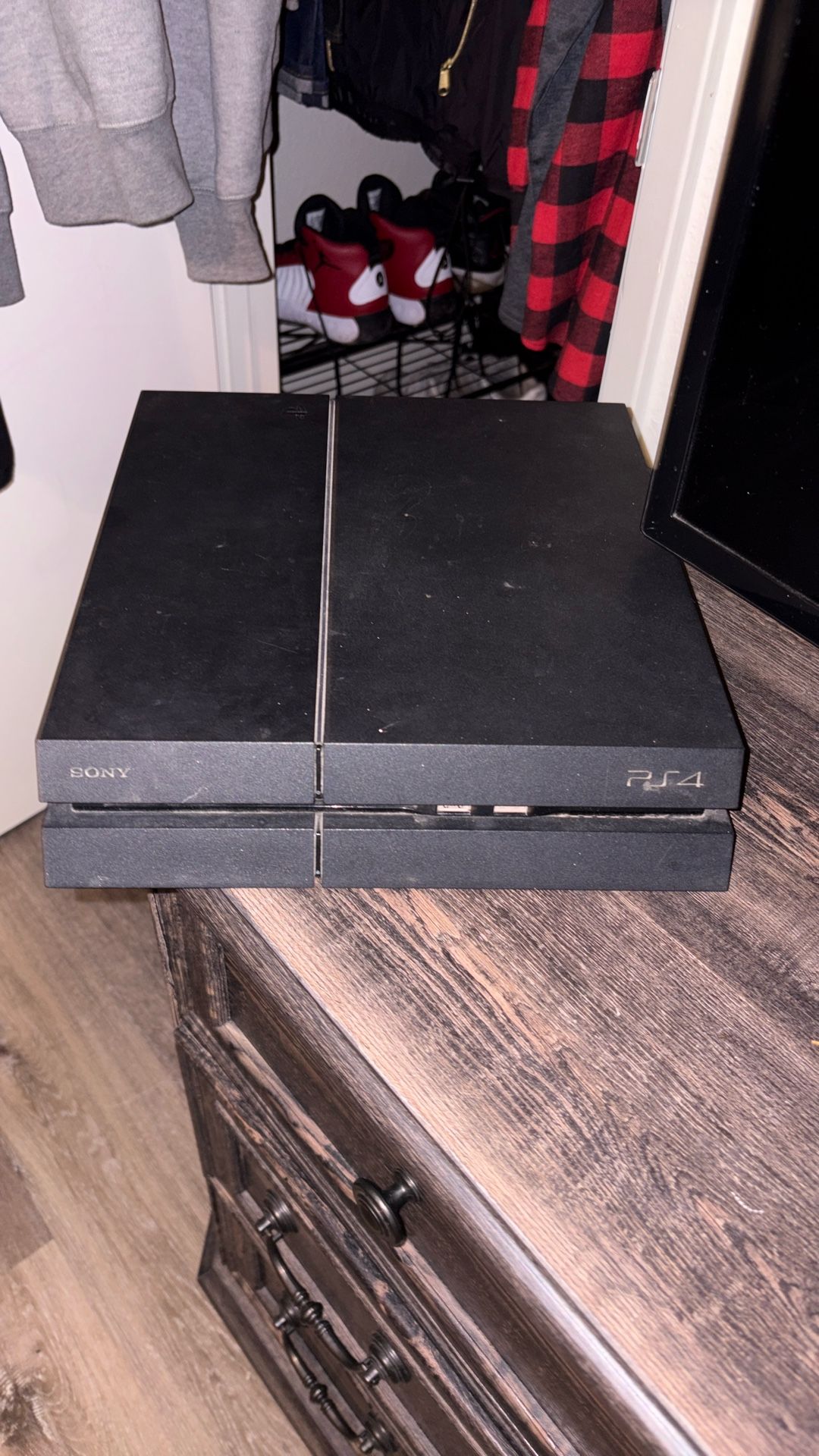 PlayStation 4  Pro 