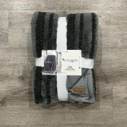 Koolaburra by UGG Felix Teddy Sherpa with Faux Fur Throw (Wild Dove)