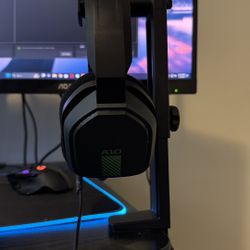 Headphone Stand