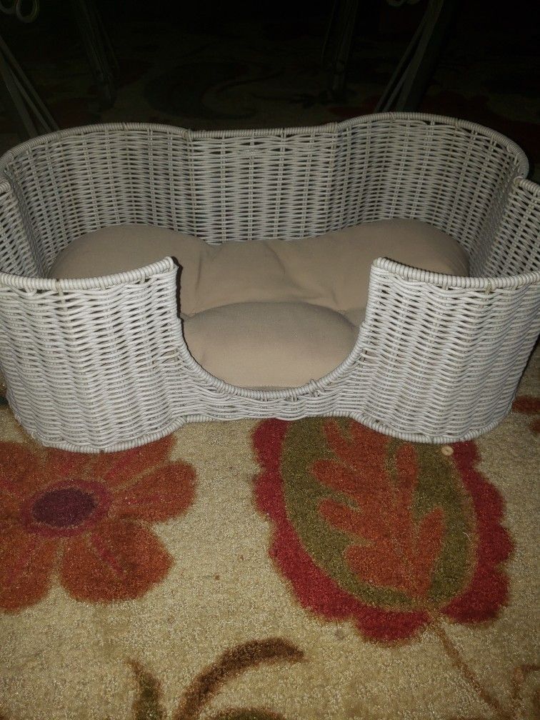 Dog Shaped Bone Bed For Cat Or Dog