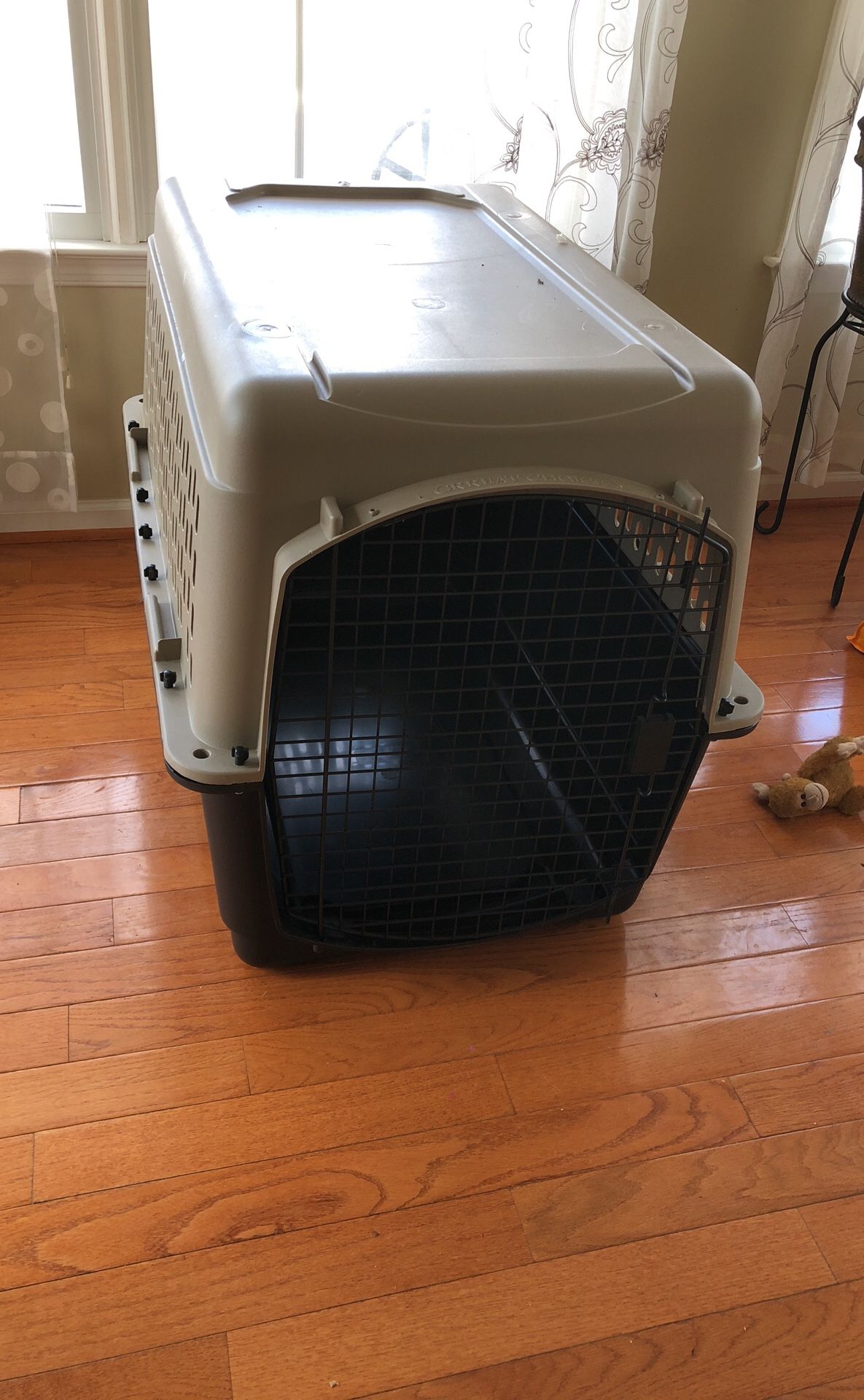 Big Size Dog Carrier/Crate 40 inch l, 27 inch wide, 30 inch height