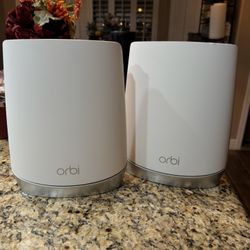Orbi RBR750 wifi 6 Mesh Router and Satellite