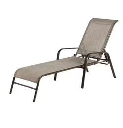 2 Pool lawn chairs