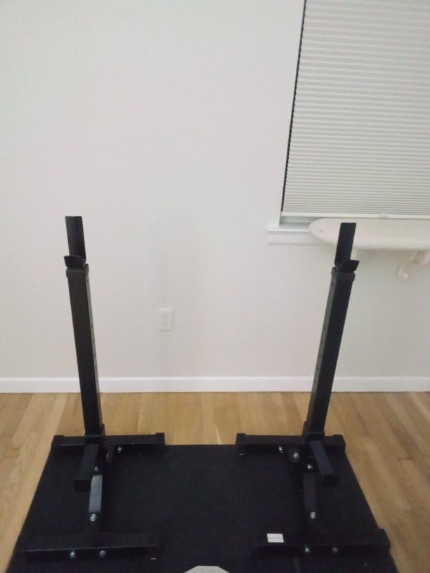 Adjustable Squat Rack Stands