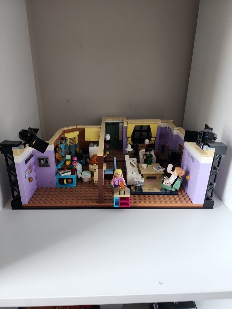 Lego Friends Apartments 10292