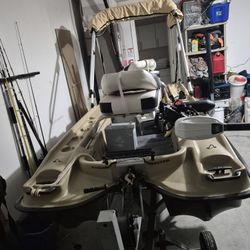 2020 Pelican Pontoon