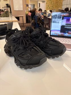 tracks