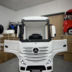 Licensed Mercedes Kids Ride On Trailer With Flat Bed