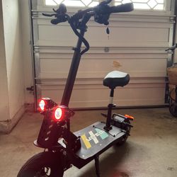 Electric scooter