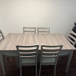 Dining Table Set