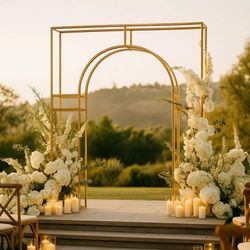 7 ft Metal Rectangular Wedding Arch in Arc de Triomphe Style