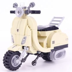☆IMPORTED Brand New In Box Piaggio & Co VESPA Sembo Block (Lego Minibike Moped Scooter Mini Bike)