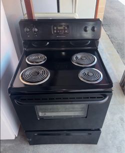 Black Frigidaire Electric Stove Oven Range