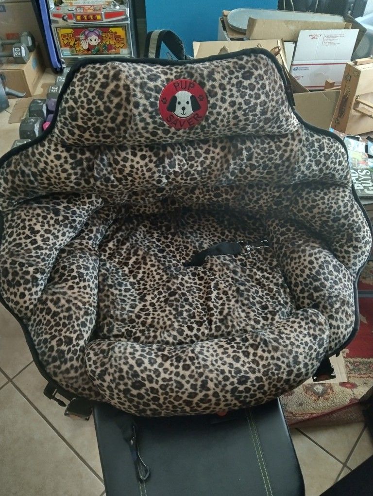 NEW DOG CAR SAFETY πͺ SEAT.