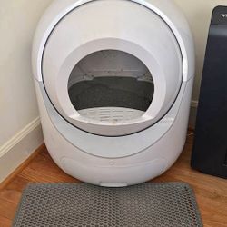 Self Cleaning Liter Box 