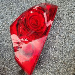 2007 Infiniti Tail Lights 