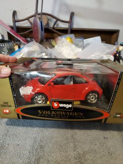 Bburago 1/18 Volkswagen New Beetle 1998 Die-Cast