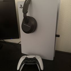 PS5 / 1 Controller / Turtle Beach Stealth 500 Wireless 