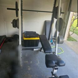 SQUAT AND BENCHPRESS RACK