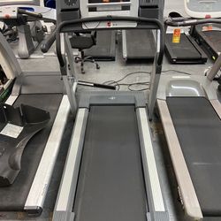 NordicTrack C2050 Folding Treadmill