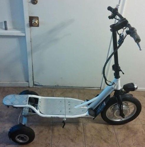 Lyric Electric Scooter