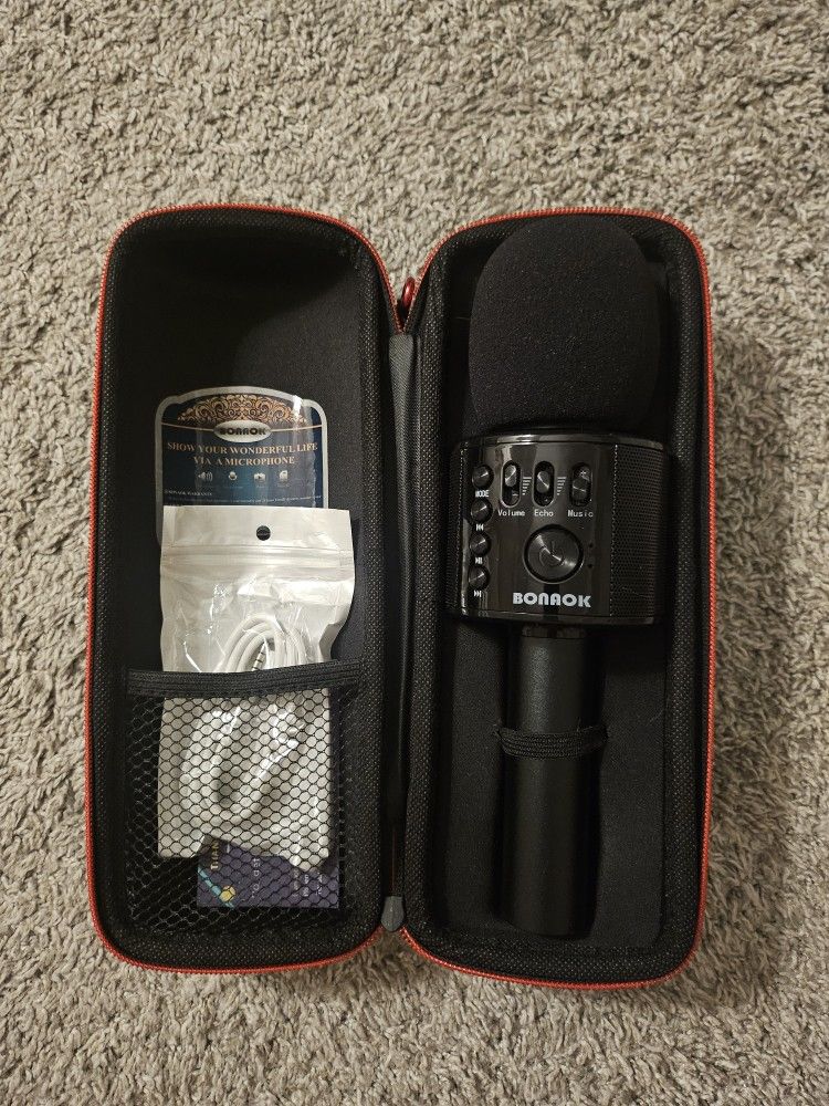 Wireless Bluetooth Karaoke Microphone