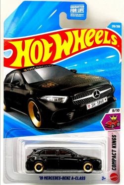 Hot Wheels '19 Mercedes-Benz A-Class Compact Kings