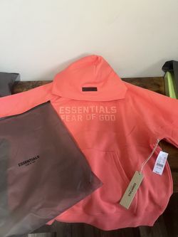 ESSENTIALS ESSENTIAL HOODIE - CORAL Size S Brand New with Tags 100% Authentic