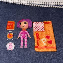 Lalaloopsy Mini Doll Pillow, Feather Bed, 