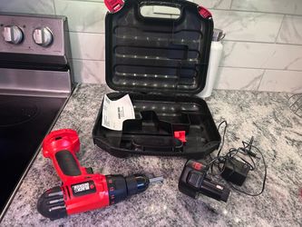 Black & Decker Cordless Drill with Case and Battery
