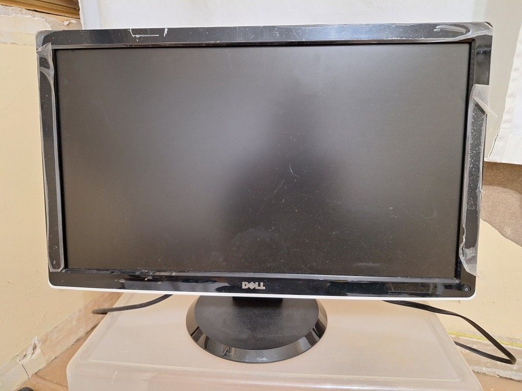 Dell Monitor  24 Inch