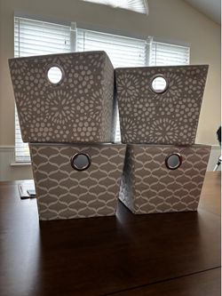 Storage cubes