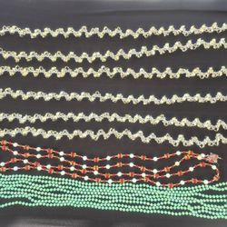 4 Strands Of Garland