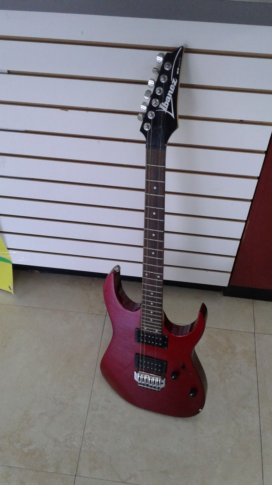 Ibanez RG120 RH Red Electric Guitar