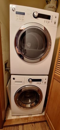 GE Stacked Washer and Dryer Set