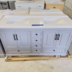 60 in. W x 22 in. D in Gray Single Bath Vanity with Marble Top in White $799 
