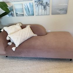 Article Chaise Lounge 