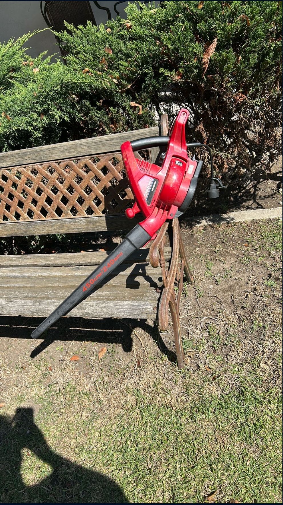 Leaf Blower